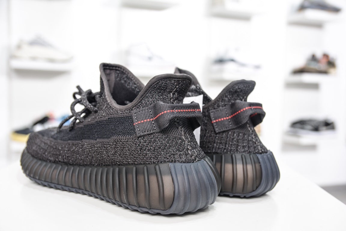 Replica Adidas Yeezy 350 V2 "Black Non-Reflection" Footwear