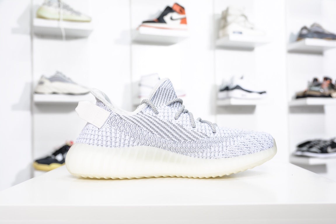 Replica Adidas Yeezy 350 V2 "Static Non-Reflection" Footwear