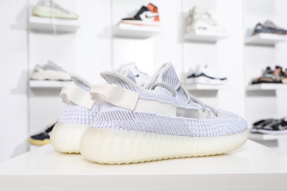 Replica Adidas Yeezy 350 V2 "Static Non-Reflection" Footwear