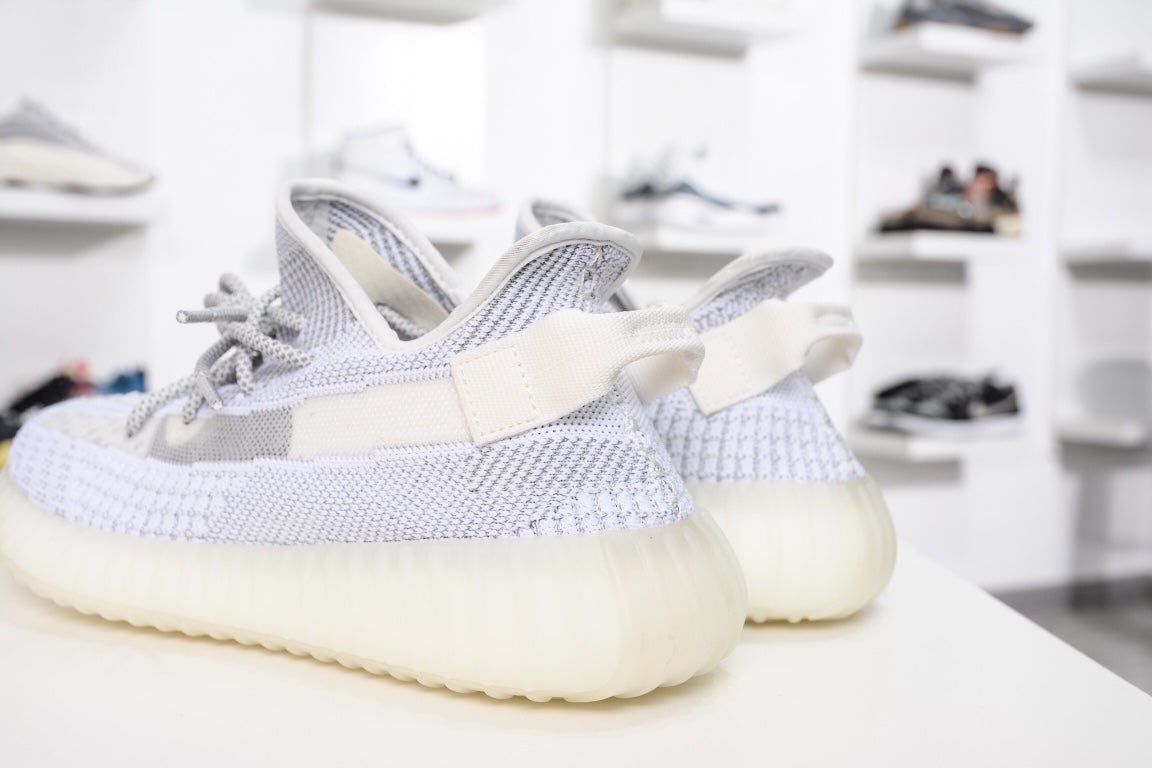 Replica Adidas Yeezy 350 V2 "Static Non-Reflection" Footwear