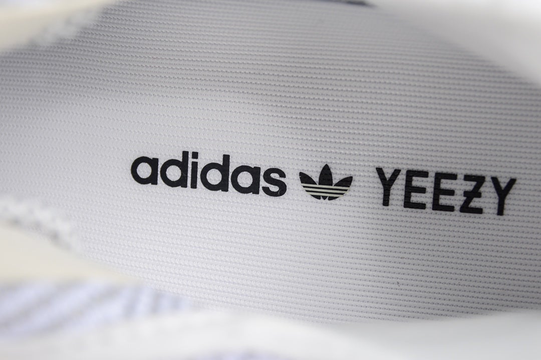 Replica Adidas Yeezy 350 V2 "Static Non-Reflection" Footwear